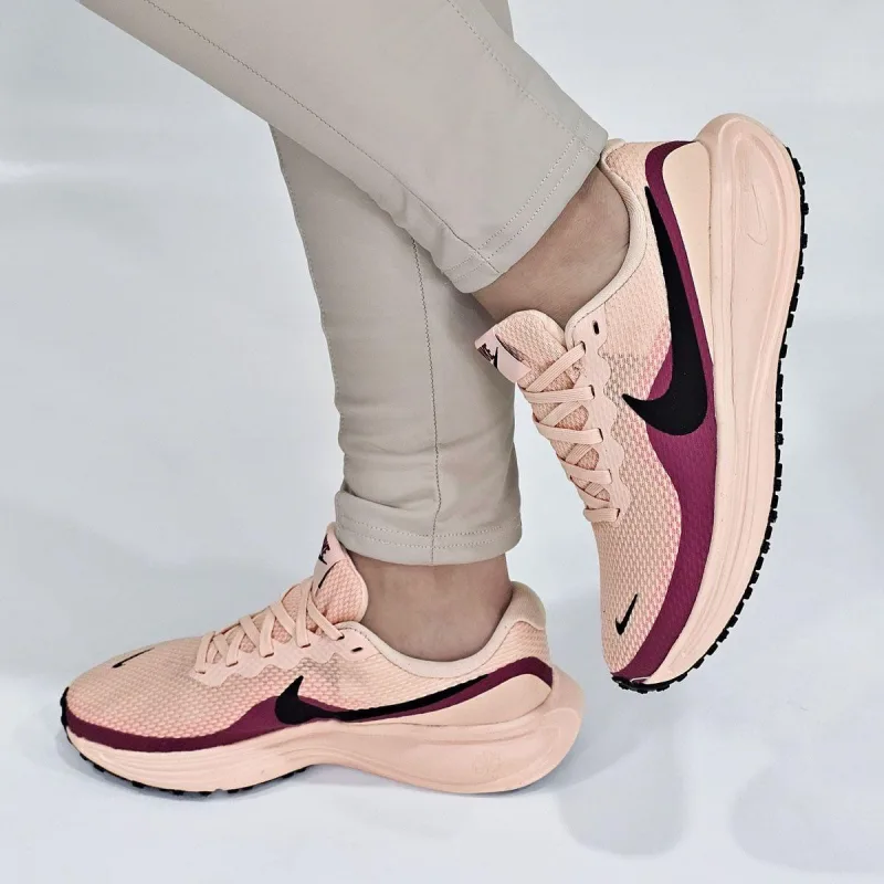 Tênis Nike Feminino Revolution 8 Corrida - NIKE