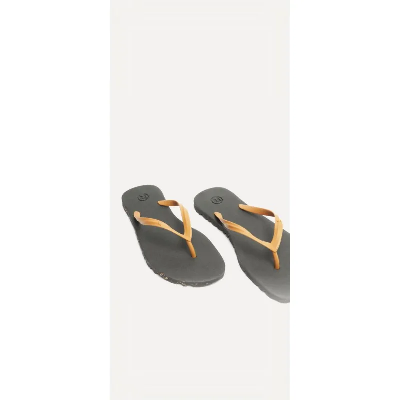 Chinelo Rsv Diferente Preto Cortica/Caramelo - 41/42