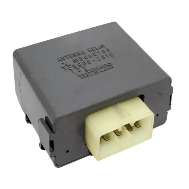 Modulo Amplificador Antena Mitsubishi Pajero MB665709