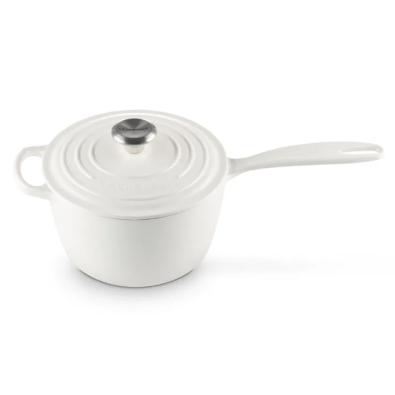 PANELA LE CREUSET MOLHEIRA SIGNATURE 2,2L 18CM EM FERRO ESMALTADO BRANCO COTTON 21181184314430 - UNT - Le creuset