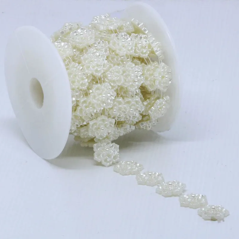 Aljofre Duas Flores Com Perola 20Mm Em Abs 4 Metros 224 - Perola