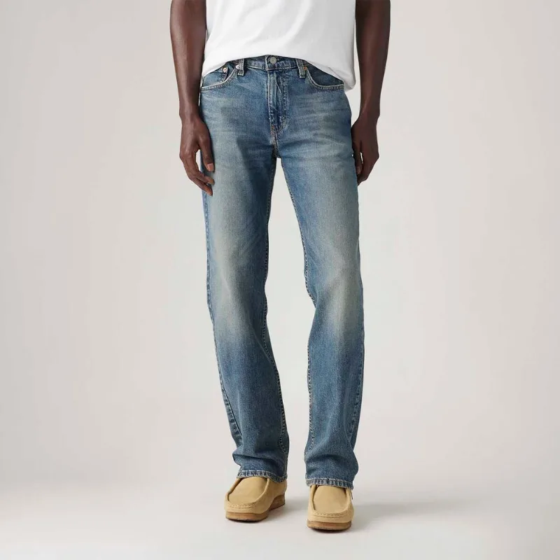 Calça Jeans Levi's® 514® Straight Lavagem Média - 42X32 USA | 52 BR