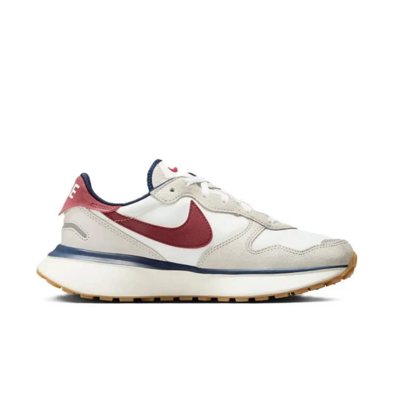 Tênis Nike Phoenix Waffle Branco/Bordo FZ3600-072.36