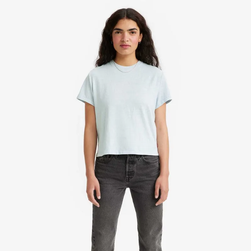 Camiseta Levi's® Clássica Fit Azul Claro Claro Camiseta Levi's® Clássica Fit Azul Claro M Usa | M Br