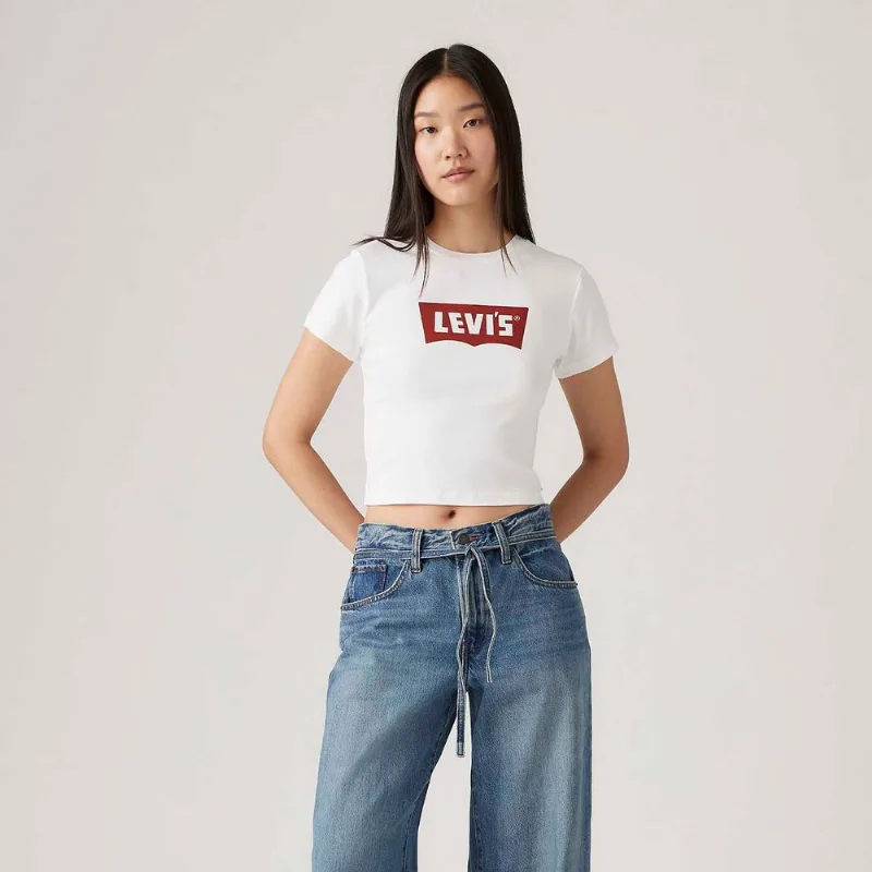 Camiseta Levi's® Essential Sporty Branca Manga Curta - S USA | P BR