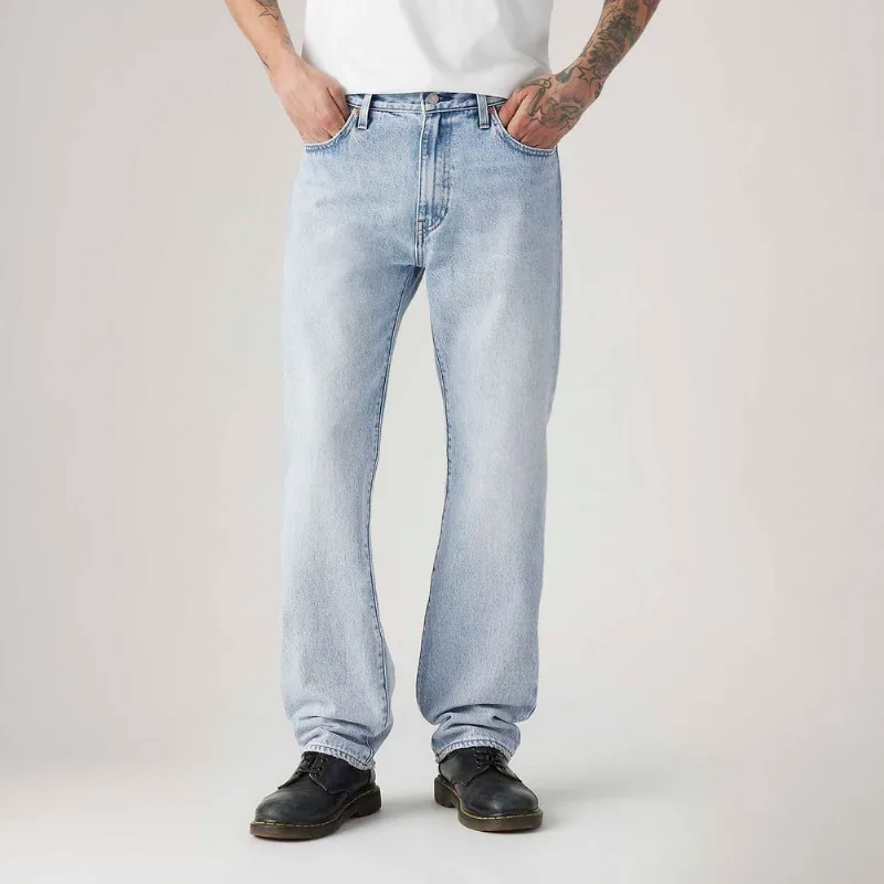 Calça Jeans Levi's® 555® Relaxed Straight Lavagem Clara Calça Jeans Levi's® 555® Relaxed Straight Lavagem Escura - 30X32 USA | 38 BR
