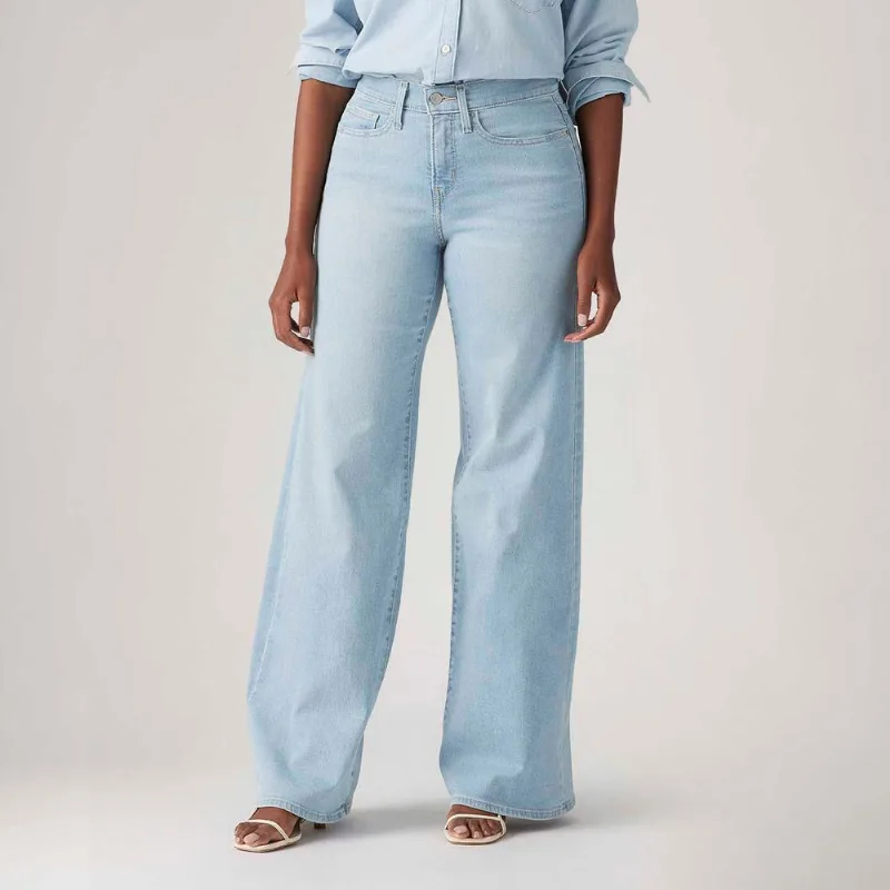 Calça Jeans Levi's® 318® Wideleg Lavagem Clara - 25X34 USA | 36 BR