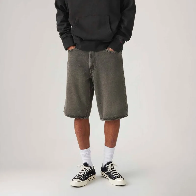 Bermuda Jeans Levi's® 478® Baggy Cargo Preta - 44X12 USA | 54 BR