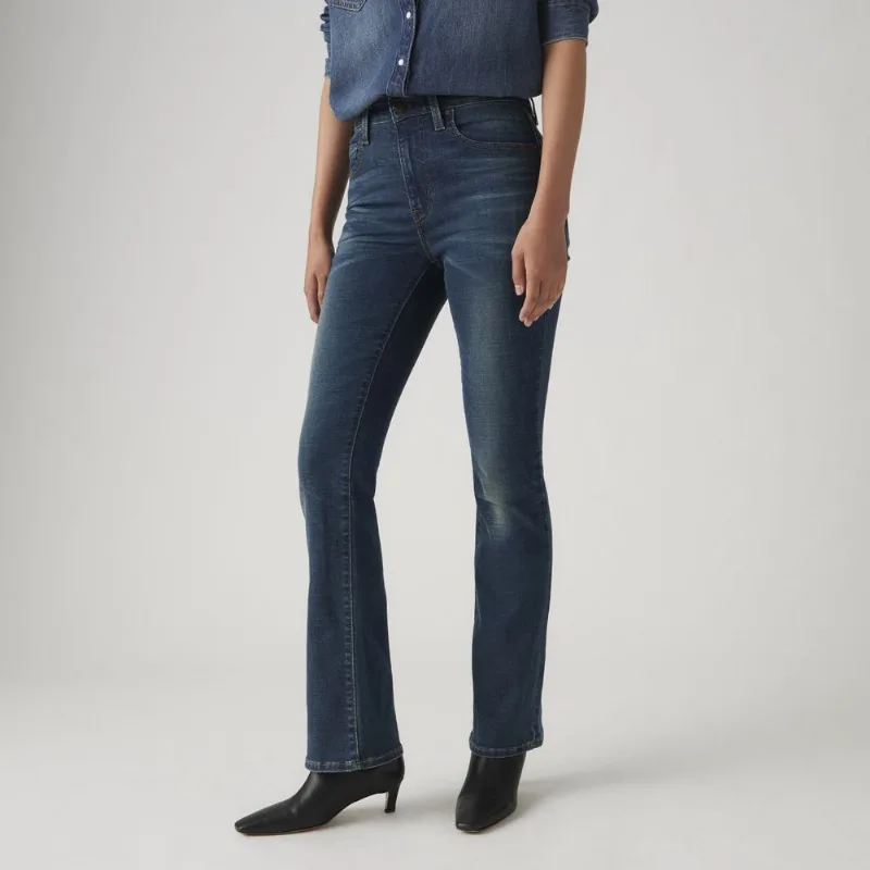 Calça Jeans Levi's® 725® High Rise Bootcut Lavagem Escura - 28X34 USA | 39 BR