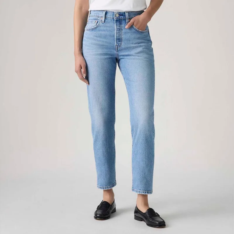 Calça Jeans Levi's® 501® Crop Lavagem Média - 27X26 USA | 38 BR