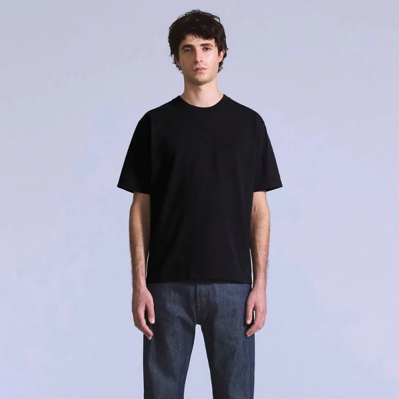 Camiseta Levi's® Blue Tab Relaxed Preta Manga Curta - M USA | M BR