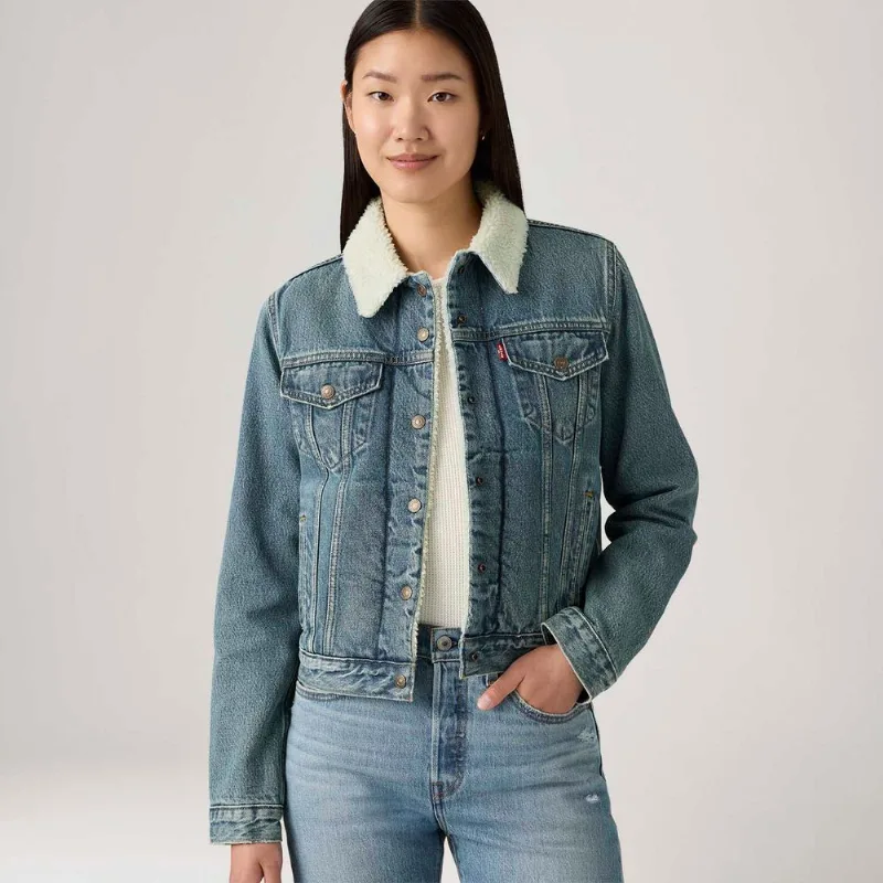 Jaqueta Jeans Levi's® Trucker Sherpa Original Lavagem Média Jaqueta Jeans Levi's® Trucker Sherpa Original Lavagem Clara - XS USA | PP BR