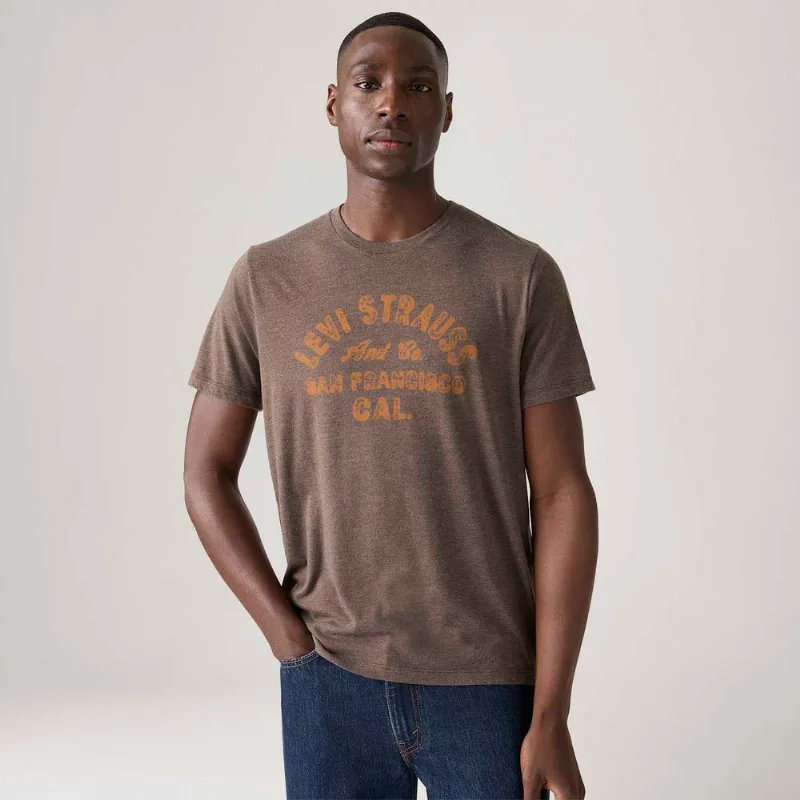Camiseta Levi's® Graphic Crewneck Marrom - S USA | P BR