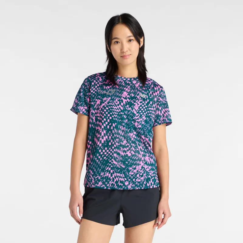 Camiseta London Edition Athletics Printed Feminina - New Balance