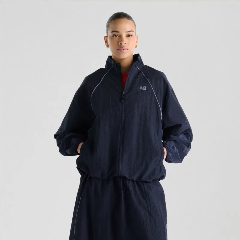 Jaqueta Sport Legacy Woven Feminina - New Balance