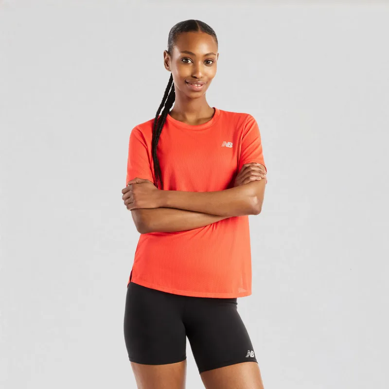 Camiseta Athletics Run Feminina - New Balance