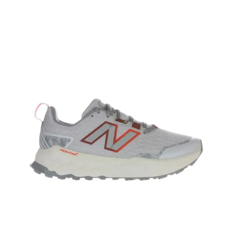 Tênis New Balance Fresh Foam Garoé V2 Feminino 39 / Cinza/Vermelho Claro