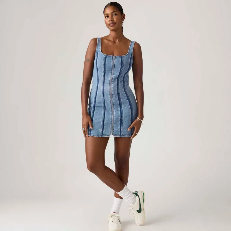 Vestido Jeans Levi's® Seamed com Zíper Lavagem Clara - M USA | M BR
