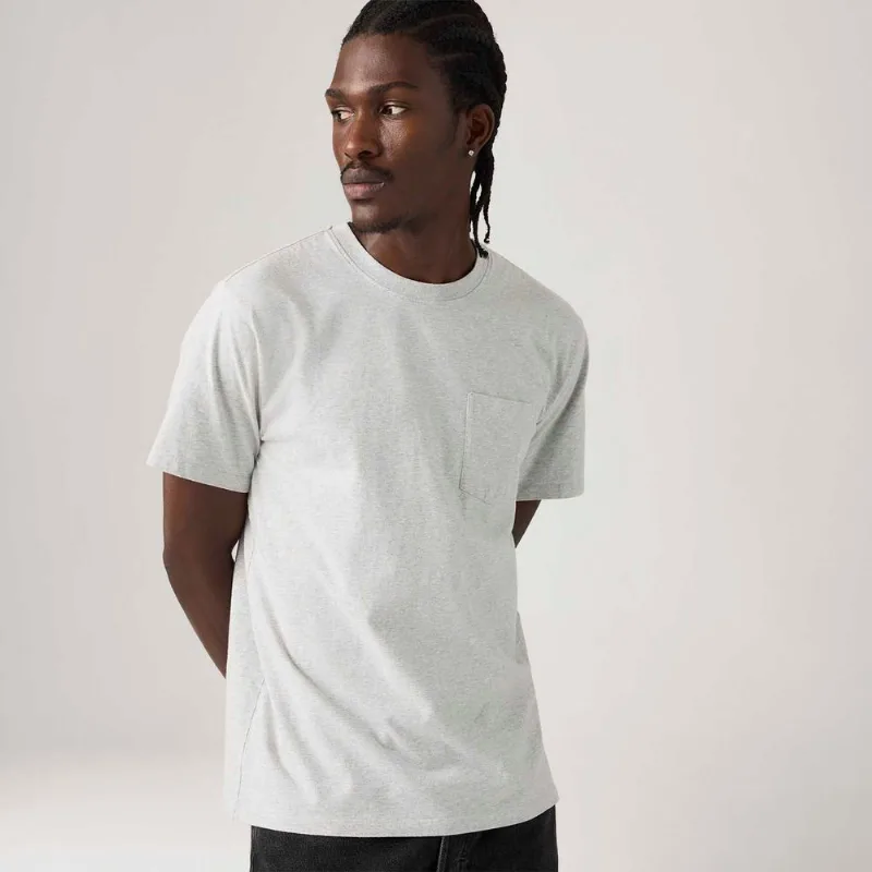 Camiseta Levi's® Essential Pocket Tee Cinza Claro - XL USA | GG BR