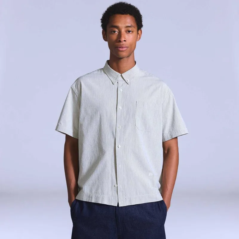 Camisa Levi's® Blue Tab Boxy Cinza Claro Manga Curta - XL USA | GG BR