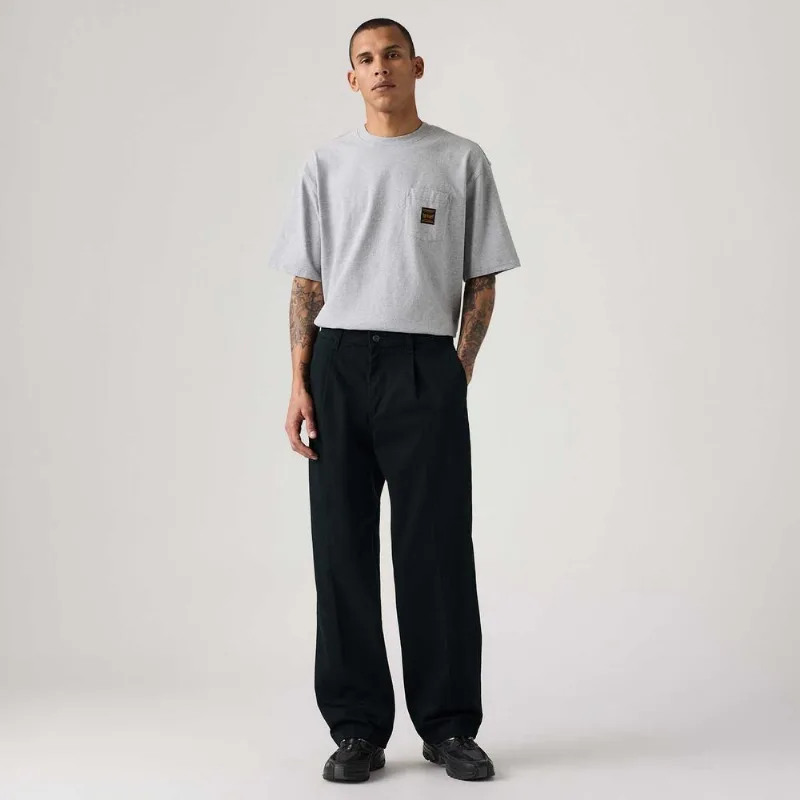 Calça Levi's® Chino Loose Pleated Preta - 36X34 USA | 46 BR