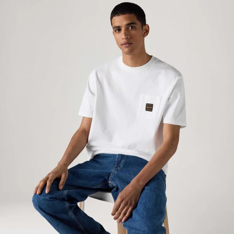 Camiseta Levi's® Workwear Pocket Branca Manga Curta - S USA | P BR