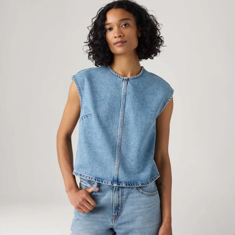 Blusa Levi's® Denin Lavagem Clara - S USA | P BR