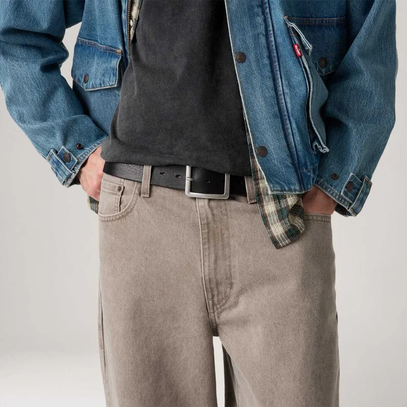 Cinto Levi's® Mason Centerbar Preto - 36 USA | 100 cm