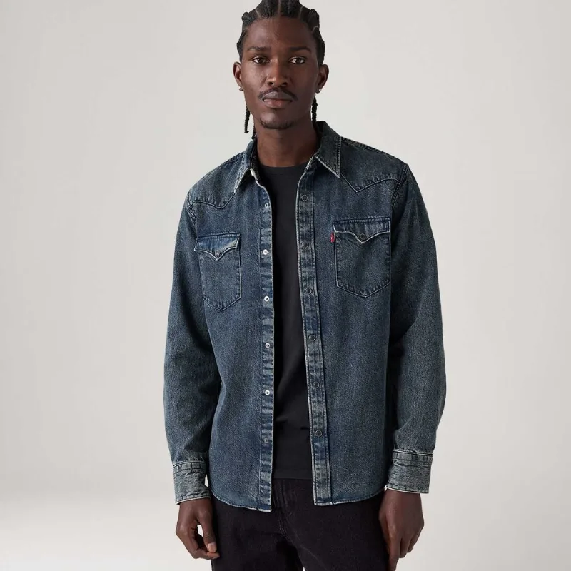 Camisa Jeans Levi's® Barstow Western Standard Lavagem Escura Manga Longa - M USA | M BR