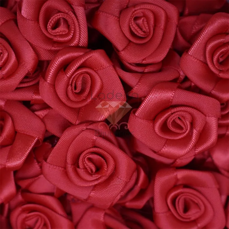 Flor Rococo 30Mm Em Cetim Com 500 Peças Pe003 - Vermelho