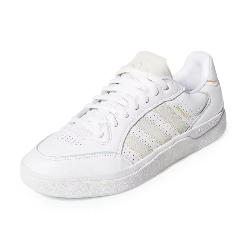 Tênis Adidas Tyshawn Low White Gold