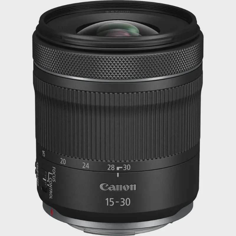 Lente canon rf 15-30MM F/4.5-6.3 is stm