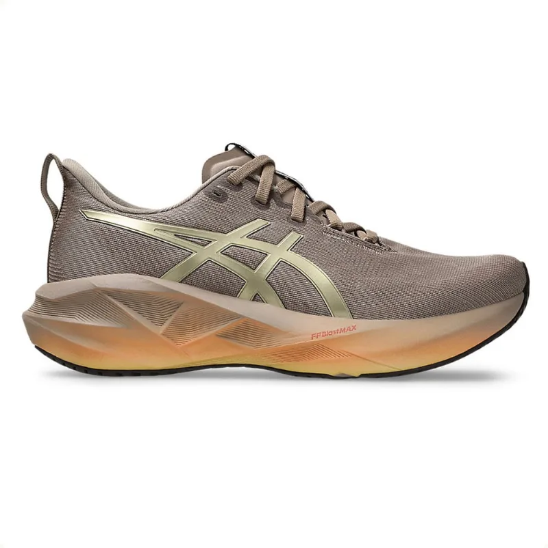 Tênis Asics Novablast 5 Luxe Feminino Marrom e Dourado