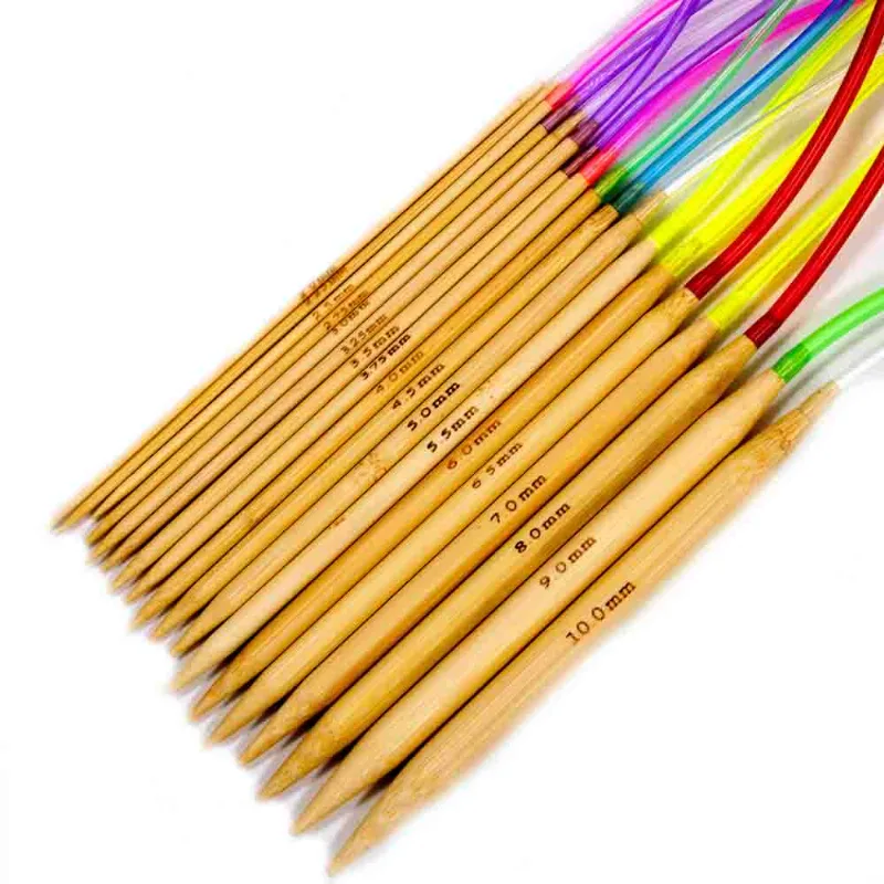 AGULHA DE TRICO CIRCULAR DUPLA EM MADEIRA 40CM COM 18 PEÇAS 103 - Colorido