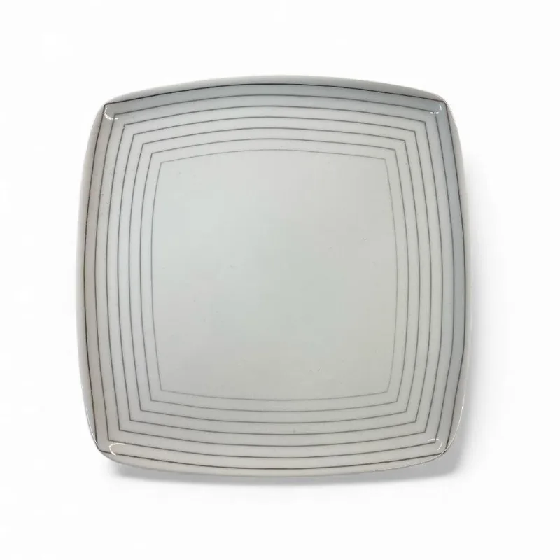 Prato De Sobremesa Casa Bella Em Porcelana Listra Prata (MP)