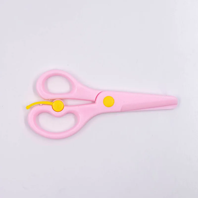 Tesoura Pequena 13.5*6Cm Em Plastico Unidade 217 - Rosa Bebe