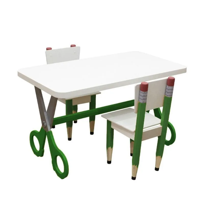 Conjunto Mesa E 2 Cadeiras Infantil Formato Lápis Tesoura Cor: verde