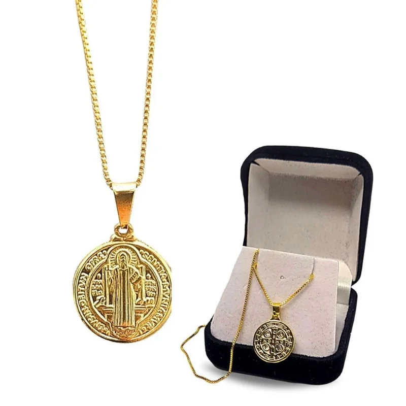 Colar Com Medalha De Sao Bento Pequena Banhado Ouro 18k