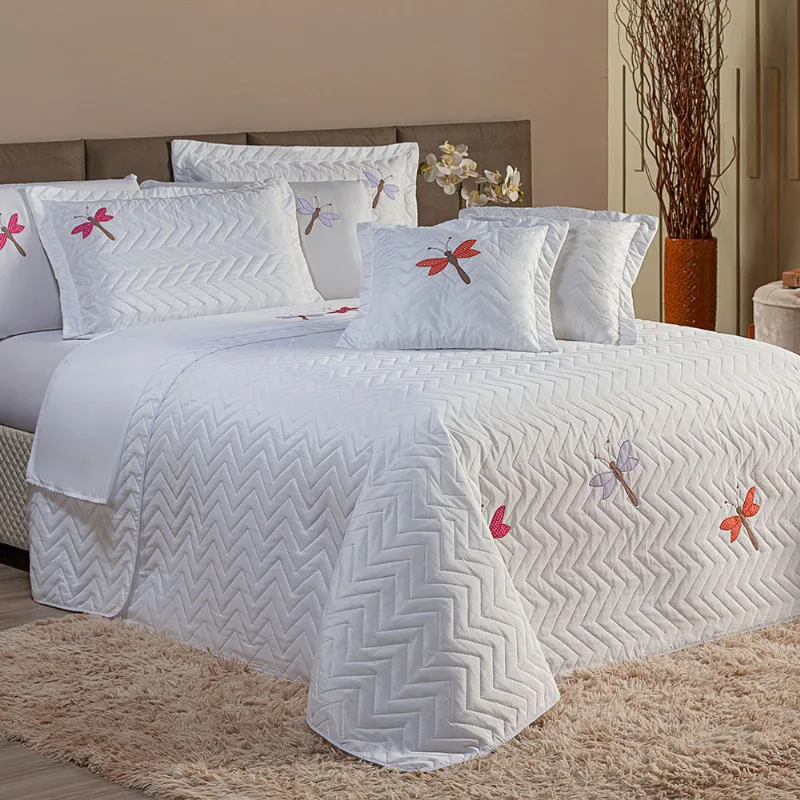 Kit Cobre Leito Casal Queen Size Matelado 3 Peças Bordado Libélula Branco