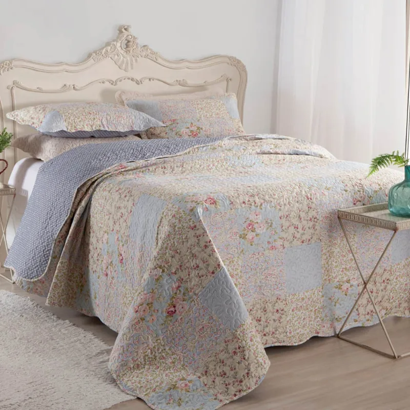 Kit Cobre Leito Colcha Daily King 3 Peças Dupla Face Estampado Floral - Patchwork 14 - Clara luz decora - Cama, Mesa E Banho