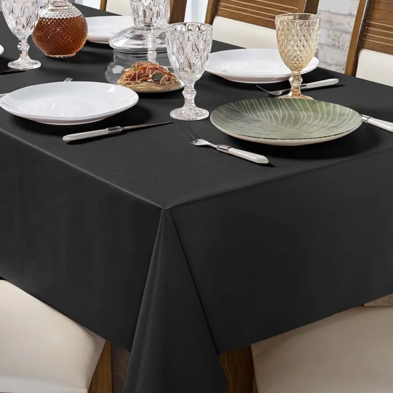 Toalha De Mesa Lisa Térmica Impermeável 2,00m x 1,40m Para Mesa 6 Lugares - Preto - Clara luz decora - Cama, Mesa E Banho