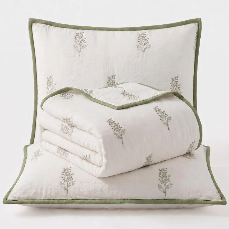 Kit Cobre Leito Colcha Essencial King 3 Peças Percal 300 Fios Bordado Floral Verde Clara Luz Decora