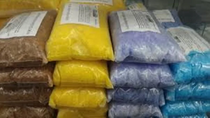 SAIS DE BANHO AMÊNDOAS 2K - Não Informado - Higiene E Perfumaria