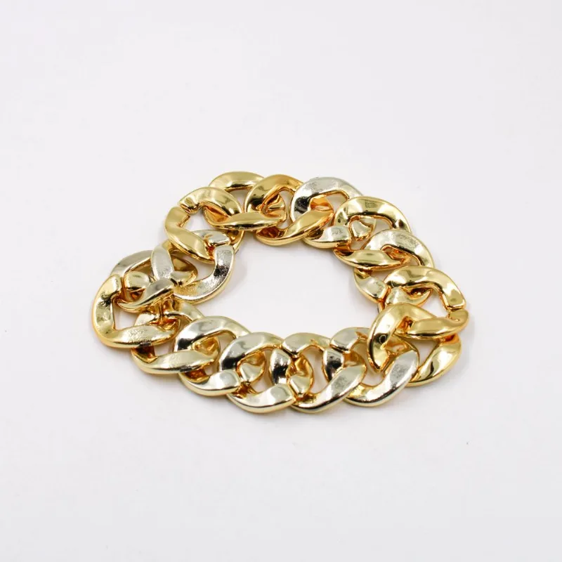 ELO PARA CORRENTE 25X22MM EM ABS COM 100 UNIDADES Dourado