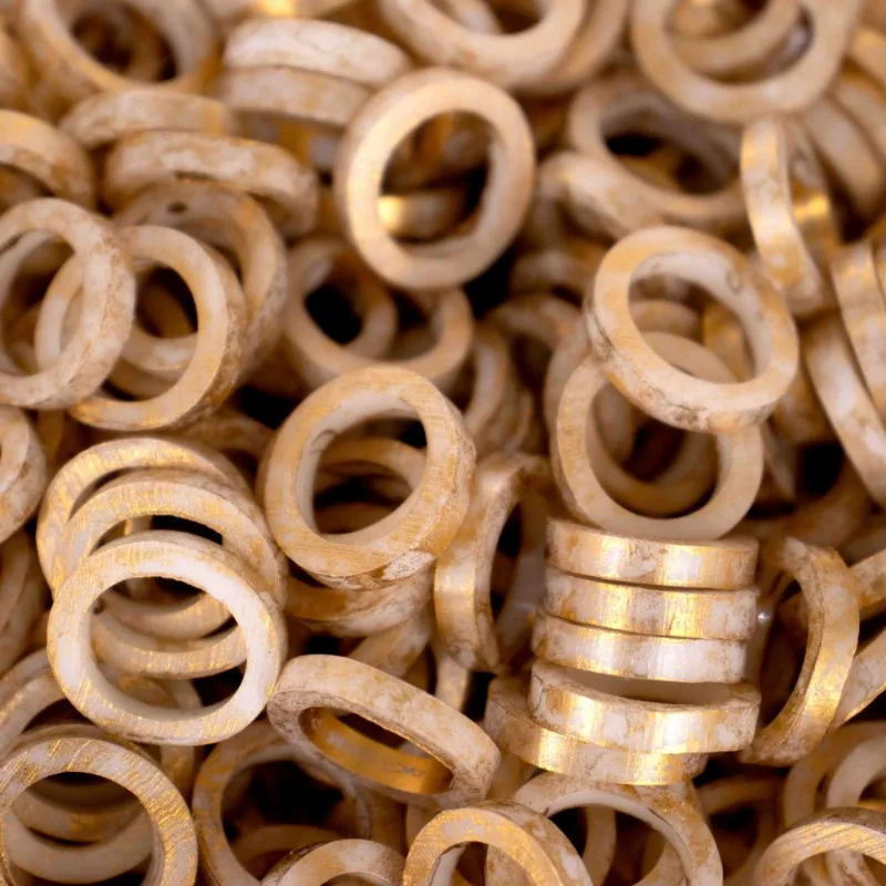 Argola Face Reta 17Mm Em Resina Com 250G 073 - Dourado