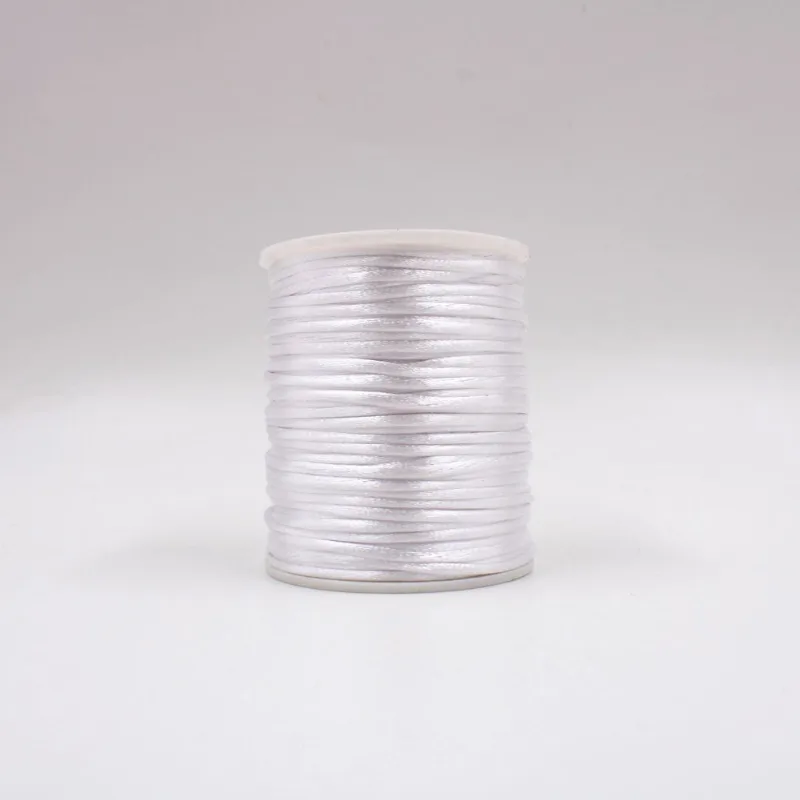 CARRETEL FIO DE CETIM 02MM COM 50 METROS Po102 - Branco