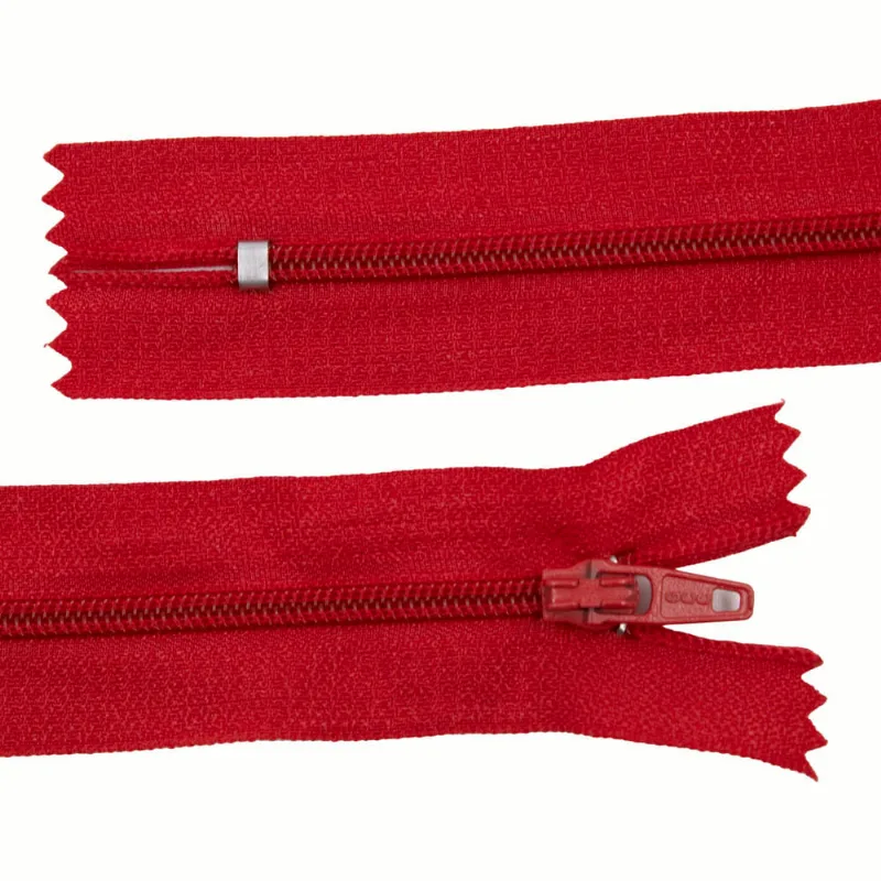 Zíper Comum 30Cm Em Nylon Com 10 Unidades 201 - Vermelho