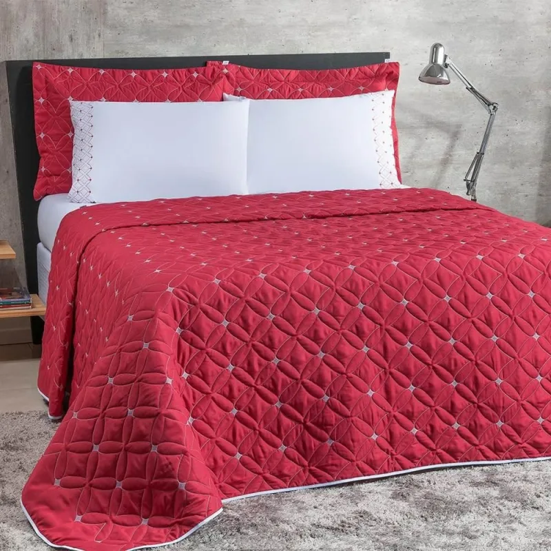 Cobre Leito King Ideale 200 Fios Bordado 6 Peças - Vermelho - CASA MODELO E TÔ DECORANDO - Cama, Mesa E Banho