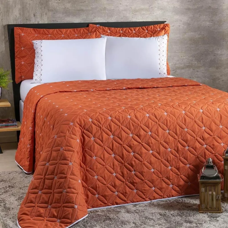 Cobre Leito Queen Ideale 200 Fios Bordado 6 Peças - Terracota - CASA MODELO E TÔ DECORANDO - Cama, Mesa E Banho