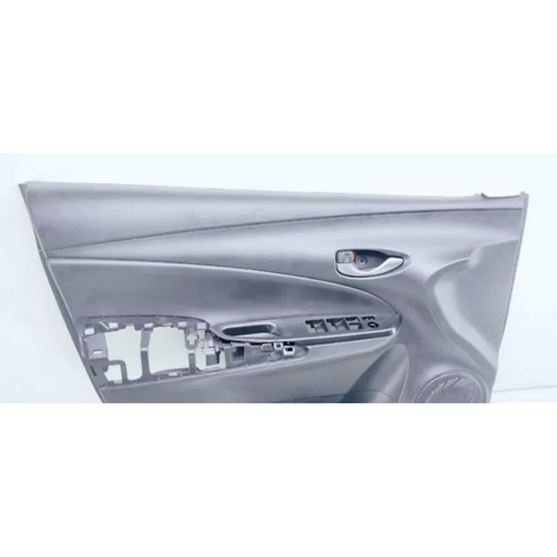 Forro Porta Dianteiro Esquerdo Toyota Yaris 2020